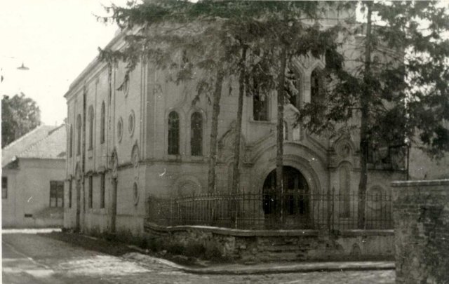 Az 1857-ben épült szigetvári zsinagóga 1959-ben (Forrás: MZSL)
